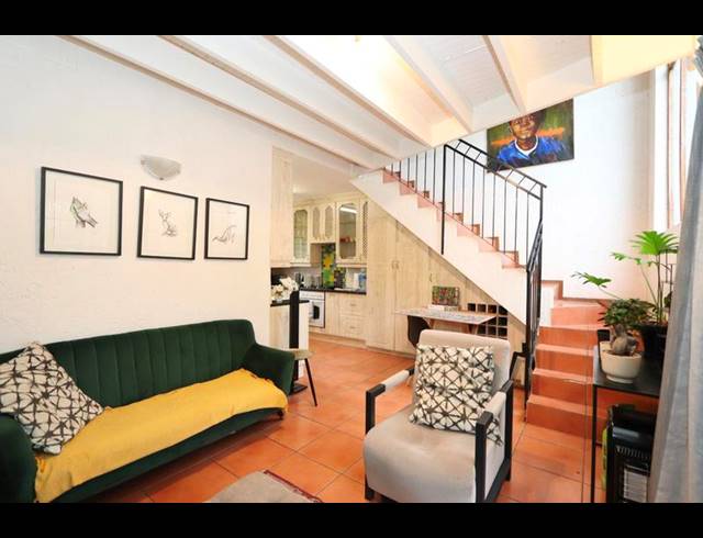 2 BEDROOM PROPERTY TO RENT IN LONEHILL